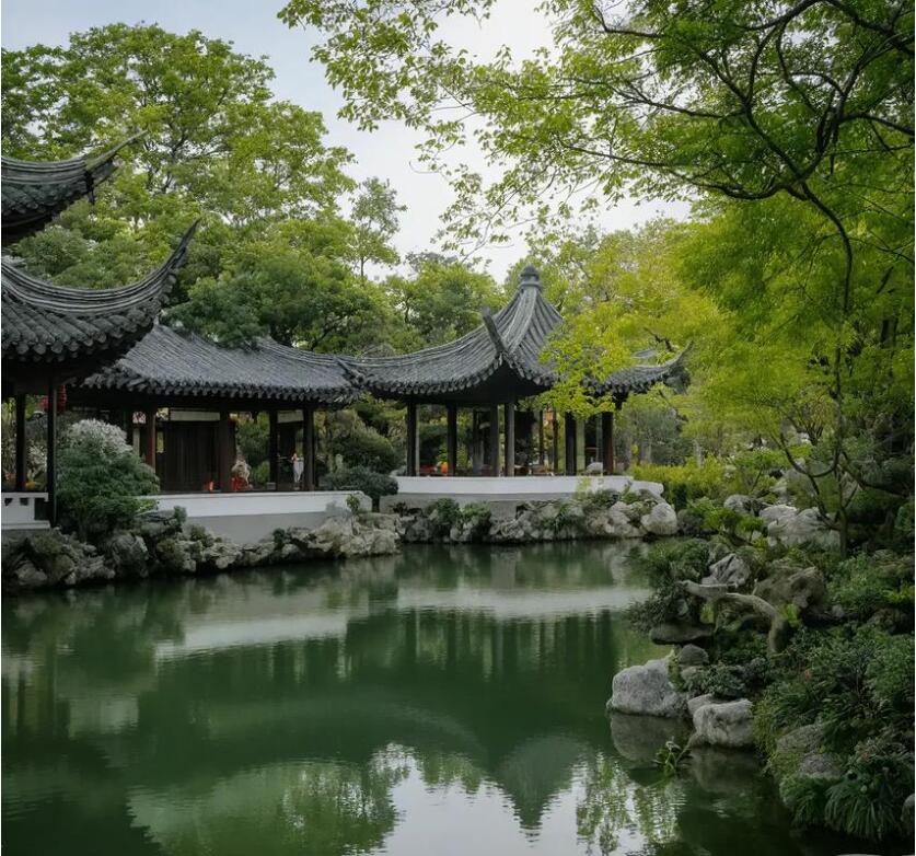 四方区雨珍餐饮有限公司